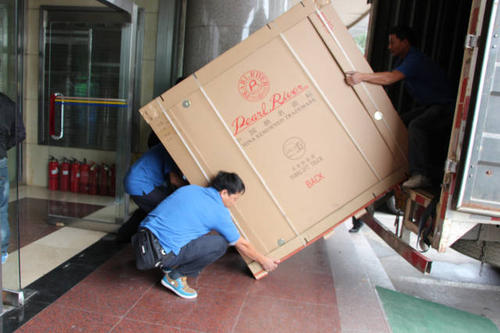 闽侯钢琴贵重工艺品无忧运